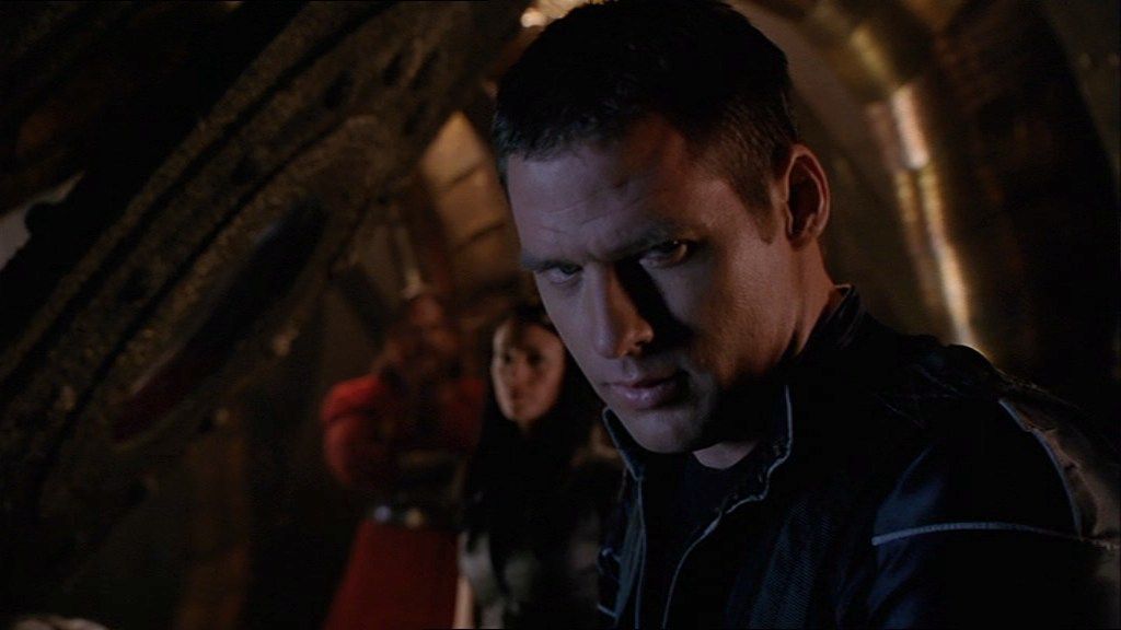 Ka D‘Argo (Anthony Simcoe), Aeryn Sun (Claudia Black), and John Crichton (Ben Browder) aboard Moya