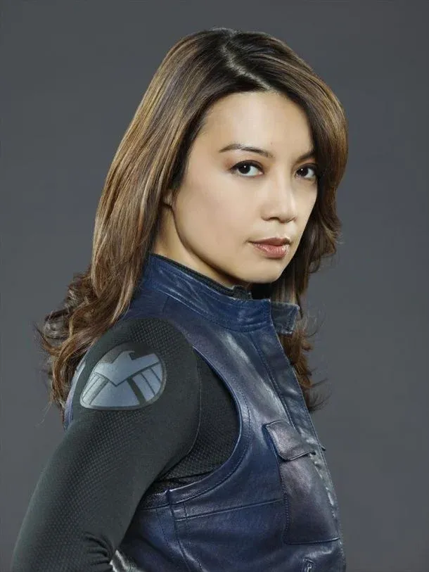 Stargate Universe’s Ming-Na Wen Joins Hollywood Walk of Fame