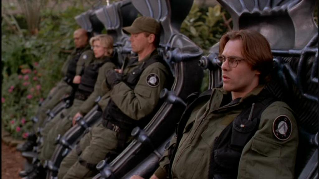 SG-1 awake from the Keeper’s virtual reality pods.
