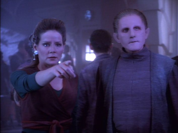 Star Trek | Kira, Dukat, and Confronting the Cardassian Occupation