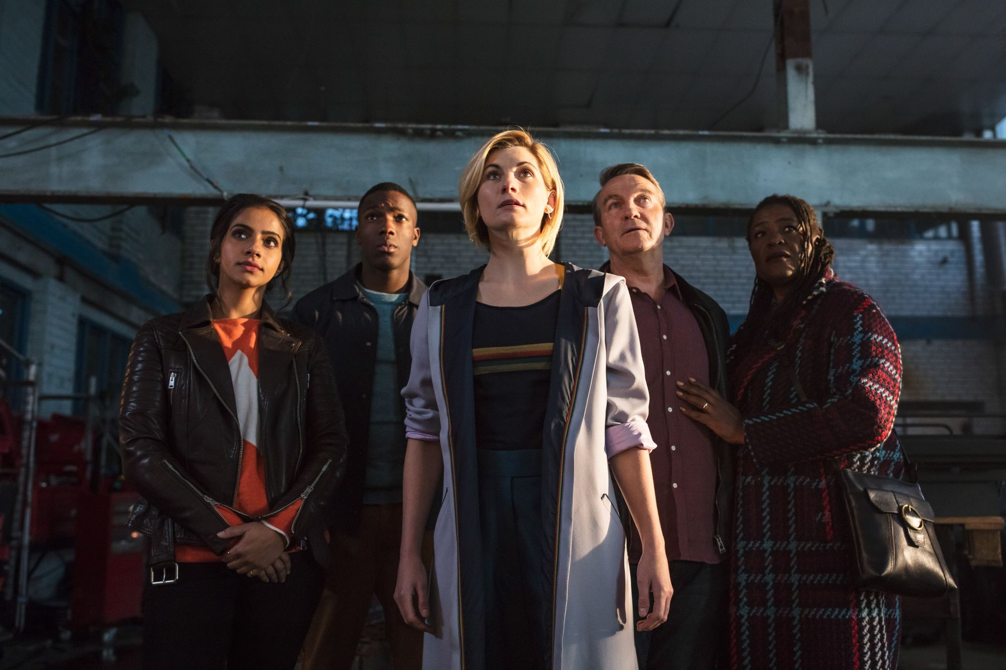 Yaz Khan (Mandip Gill), Ryan Sinclair (Tosin Cole), the Doctor (Jodie Whittaker), Graham O’Brien (Bradley Walsh), and Grace O’Brien (Sharon D. Clarke).